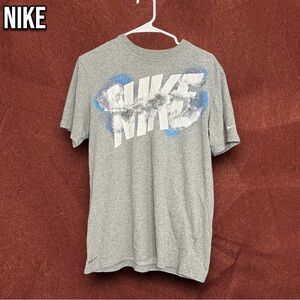 Men’s Nike Grey, White, Blue  Short Sleeve shirt